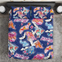 Hawaiian and Japanese Culture Together Bedding Set Hawaiian Archipelago Shape Sea Animals