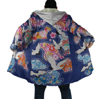 Hawaiian and Japanese Culture Together Cloak Hawaiian Archipelago Shape Sea Animals