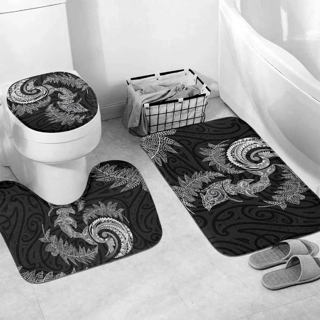 New Zealand Sea Animals with Maori Tribal Tattoo Bathroom Set Shark Manta Ray with Silver Fern Black LT03 Mat Set Only (3 pcs) One Size Black - Polynesian Pride
