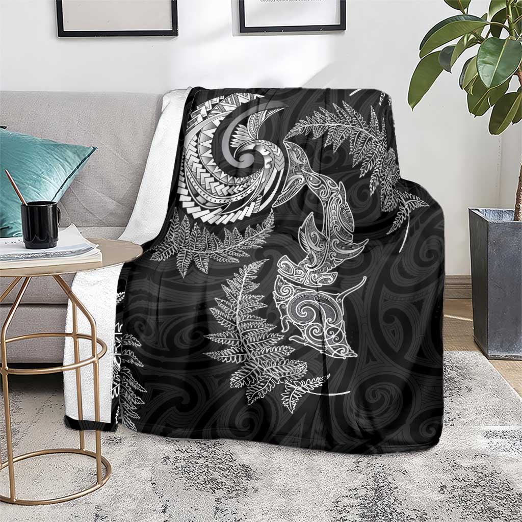 New Zealand Sea Animals with Maori Tribal Tattoo Blanket Shark Manta Ray with Silver Fern Black LT03 - Polynesian Pride