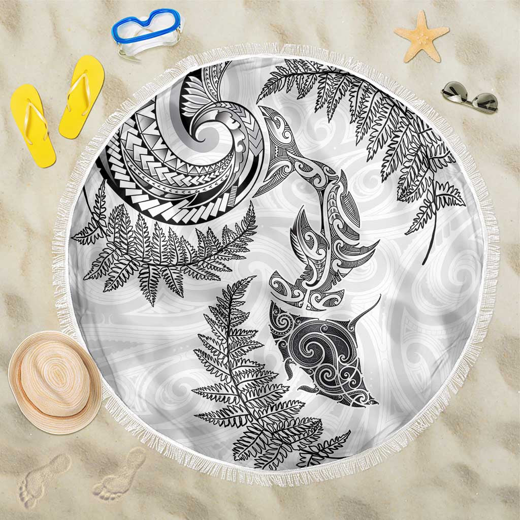 New Zealand Sea Animals with Maori Tribal Tattoo Beach Blanket Shark Manta Ray with Silver Fern White LT03 One Size 150cm White - Polynesian Pride