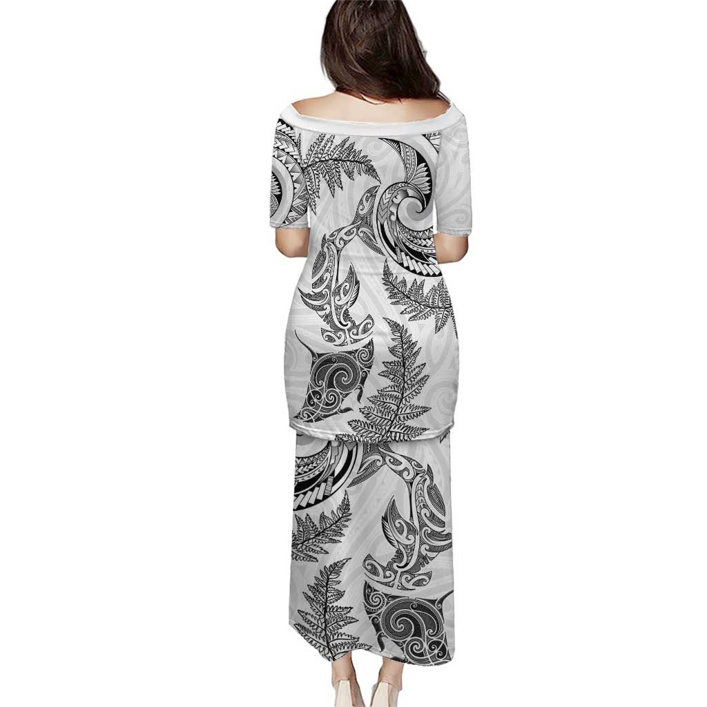 New Zealand Sea Animals with Maori Tribal Tattoo Puletasi Shark Manta Ray with Silver Fern White LT03 - Polynesian Pride