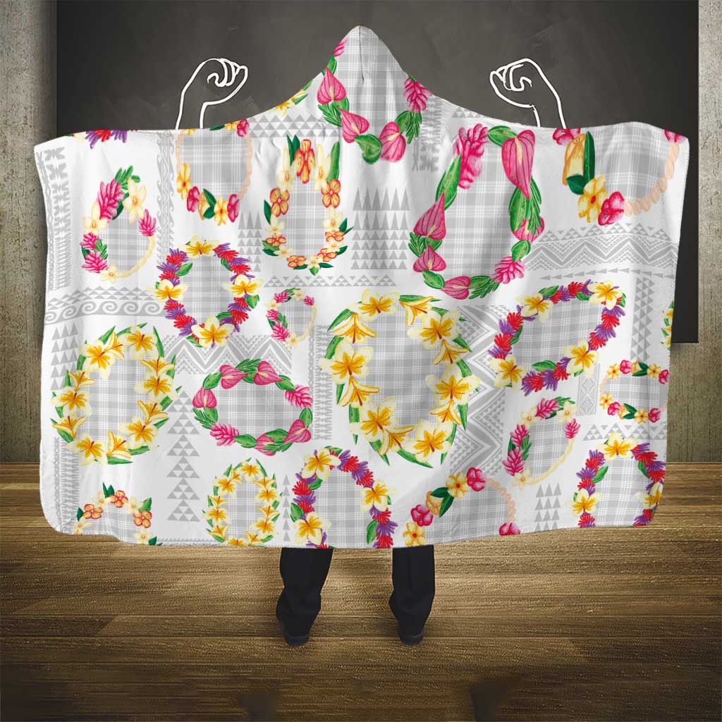 Hawaiian Kakau Tattoo Leis and Palaka Pattern Hooded Blanket Traditional Aloha Tribal White Color
