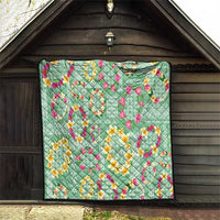 Hawaiian Leis Quilt Kakau Tattoos and Palaka Pastel Green Color