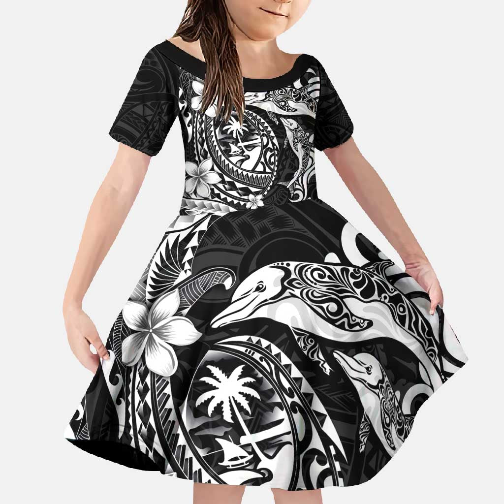 Guam Dolphins Tribal Tattoo Family Matching Off Shoulder Maxi Dress and Hawaiian Shirt Polynesian Art and Tropical Flower Grayscale LT03 Daughter's Dress Black - Polynesian Pride