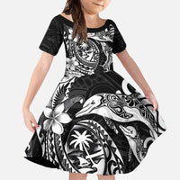 Guam Dolphins Tribal Tattoo Family Matching Off Shoulder Maxi Dress and Hawaiian Shirt Polynesian Art and Tropical Flower Grayscale LT03 Daughter's Dress Black - Polynesian Pride