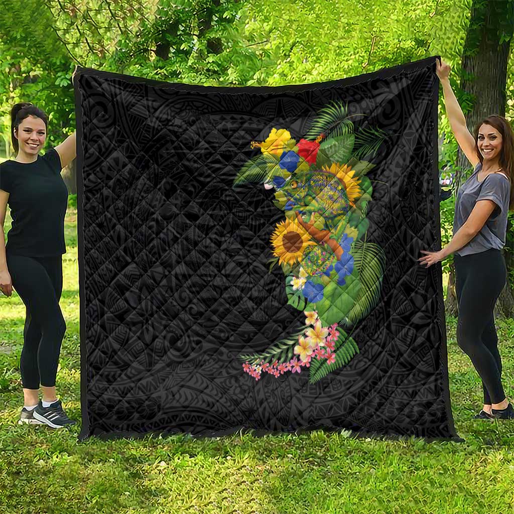 Hawaiian Tropical Plants and Chameleon Quilt Polynesian Art Colorful - Polynesian Pride