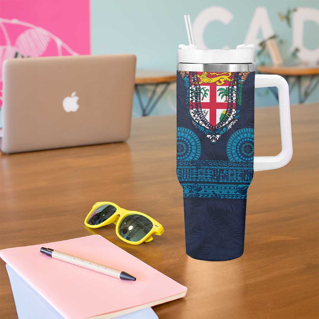 Fiji Coat of Arms Traditional Dashiki Tumbler With Handle Tapa Art and Palm Leaves Pattern Dark Navy Color LT03 - Polynesian Pride