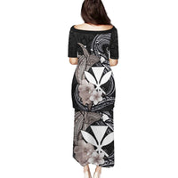 Hawaiian Whale and Kanaka Maoli Symbol Family Matching Puletasi and Hawaiian Shirt Hibiscus with Hawaii Map and Polynesian Tattoo Grayscale Color LT03 - Polynesian Pride