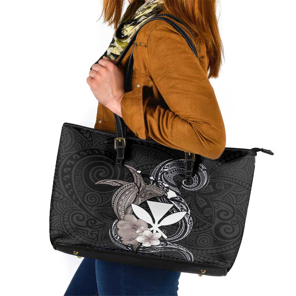 Hawaiian Whale and Kanaka Maoli Symbol Leather Tote Bag Hibiscus with Hawaii Map and Polynesian Tattoo Grayscale Color LT03 Black - Polynesian Pride