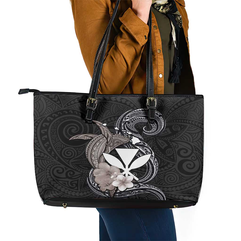 Hawaiian Whale and Kanaka Maoli Symbol Leather Tote Bag Hibiscus with Hawaii Map and Polynesian Tattoo Grayscale Color LT03 - Polynesian Pride