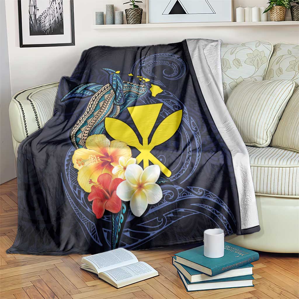 Hawaiian Whale and Kanaka Maoli Symbol Blanket Hibiscus with Hawaii Map and Polynesian Tattoo Deep Sea Color LT03 Blue - Polynesian Pride