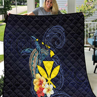 Hawaiian Whale and Kanaka Maoli Symbol Quilt Hibiscus with Hawaii Map and Polynesian Tattoo Deep Sea Color LT03 Blue - Polynesian Pride