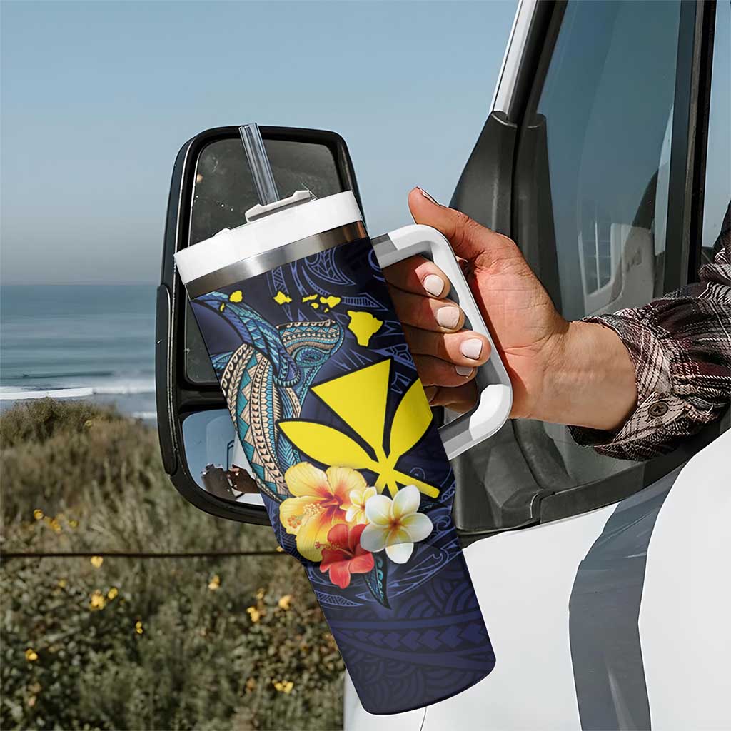 Hawaiian Whale and Kanaka Maoli Symbol Tumbler With Handle Hibiscus with Hawaii Map and Polynesian Tattoo Deep Sea Color LT03 - Polynesian Pride