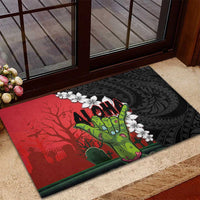 Hawaiian Halloween Rubber Doormat Horror Shaka Hand with Plumeria and Polynesian Tattoo Blood Color LT03 - Polynesian Pride