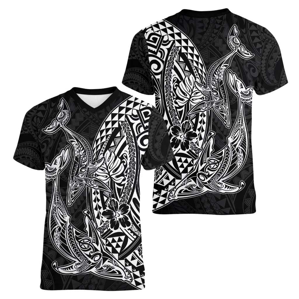 Hawaiian Whales Polynesian Art Motifs Women V-Neck T-Shirt Black Color LT03 - Polynesian Pride