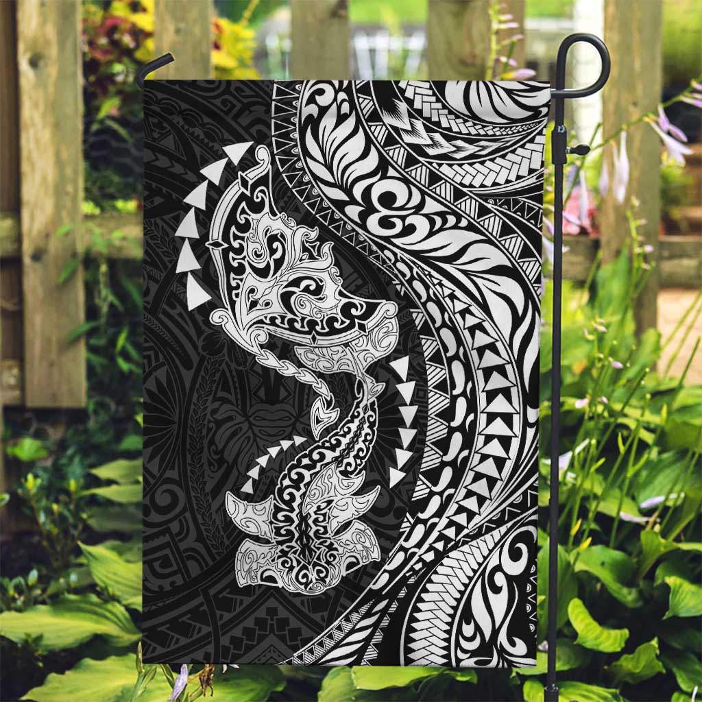 Hawaiian Manta Ray and Hammerhead Shark Tribal Tattoo Garden Flag with Polynesian Tribal Pattern Black-White Color LT03 Garden Flag Multicolor - Polynesian Pride