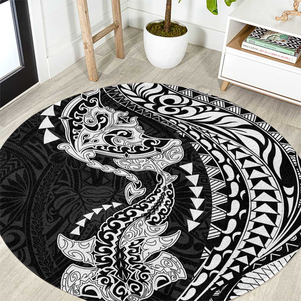 Hawaiian Manta Ray and Hammerhead Shark Tribal Tattoo Round Carpet with Polynesian Tribal Pattern Black-White Color