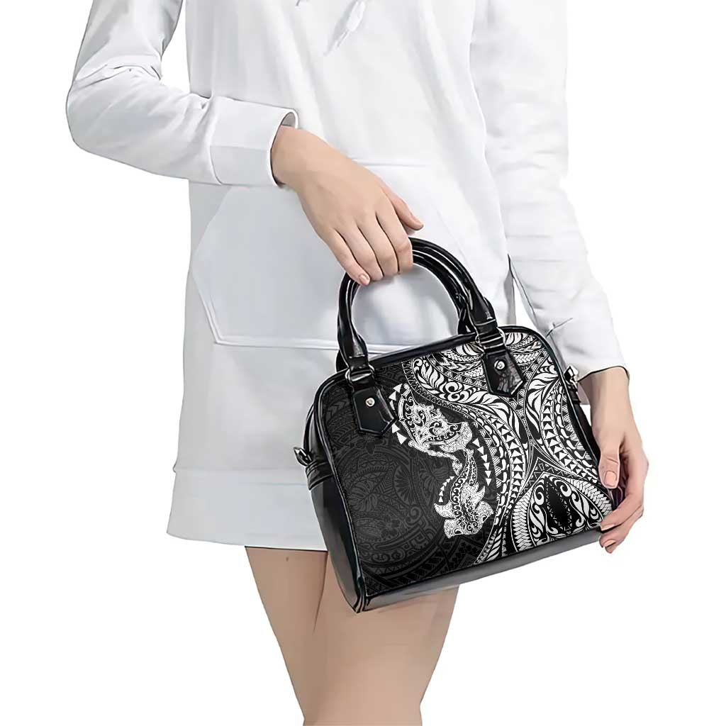 Hawaiian Manta Ray and Hammerhead Shark Tribal Tattoo Shoulder Handbag with Polynesian Tribal Pattern Black-White Color