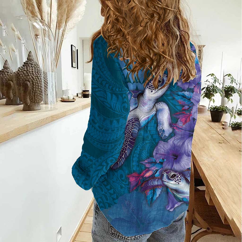 Hawaiian Turtle Love Couple Women Casual Shirt - Sweet Hibiscus and Kakau Pattern Sapphire Color LT03 - Polynesian Pride