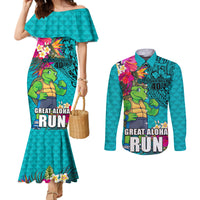 Hawaii Great Aloha Run 40th Anniversary Couples Matching Mermaid Dress and Long Sleeve Button Shirt With Turtle Mascot Marathon Hibiscus and Kakau LT03 Turquoise - Polynesian Pride
