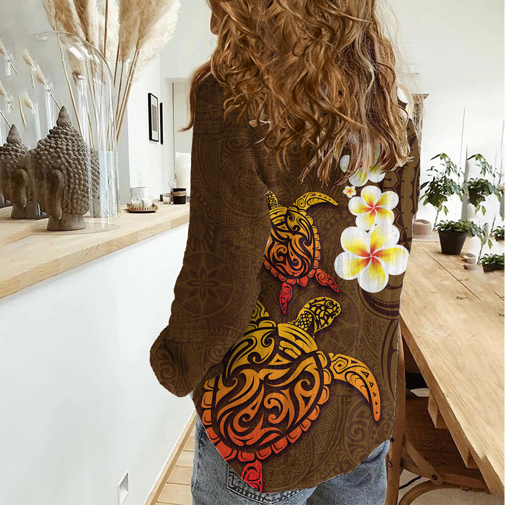 Hawaii Turtle Plumeria Flower Women Casual Shirt Polynesian Pattern Brown Color