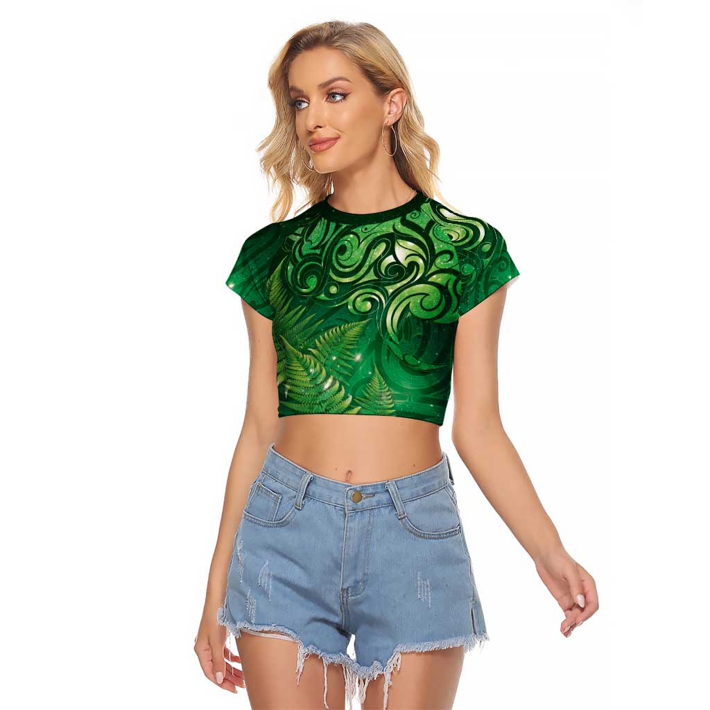 Matariki New Zealand Maori Silver Fern Raglan Cropped T Shirt Galaxy Green Sky Style LT03 Female Green - Polynesian Pride