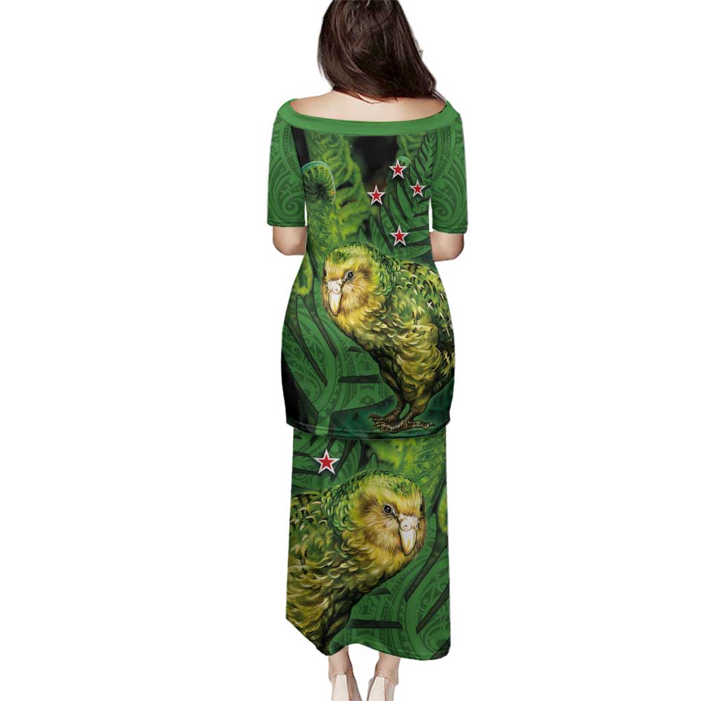 New Zealand Kkp Family Matching Puletasi and Hawaiian Shirt Silver Fern with Close up of Green Fern Leaves and Maori Tattoo LT03 - Polynesian Pride