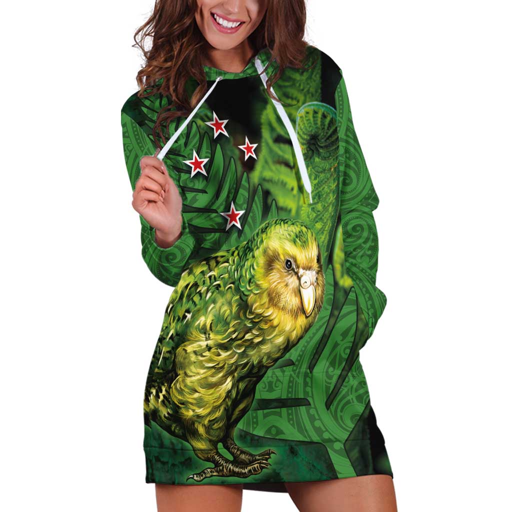New Zealand Kkp Hoodie Dress Silver Fern with Close up of Green Fern Leaves and Maori Tattoo LT03 Green - Polynesian Pride