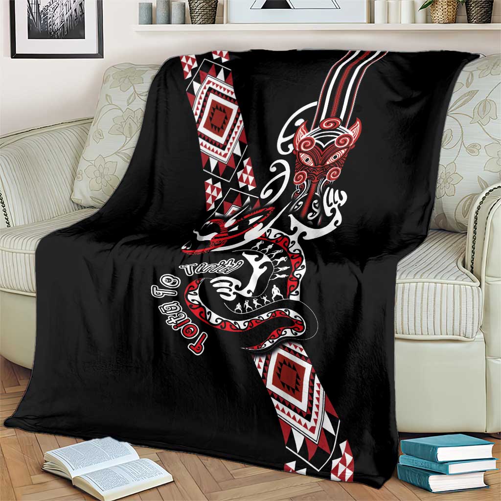 Aotearoa Toitu Te Tiriti-Honour the Treaty Blanket Maori Taniwha Haka with Taniko and Tukutuku LT03 - Polynesian Pride
