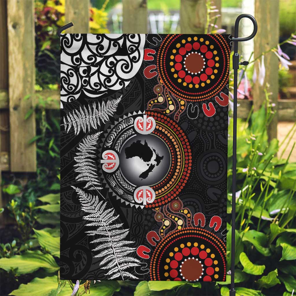 Australia and New Zealand Together Garden Flag Aboriginal and Maori Art Tattoo LT03 Garden Flag Black - Polynesian Pride