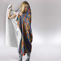 Tuvaluan and New Zealand Culture Hooded Blanket The Art of Kolose and Taniko LT03 - Polynesian Pride