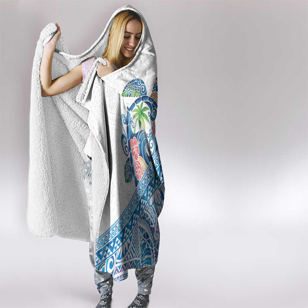 Hawaiian Abstract Sea Turtle Hooded Blanket Polynesian Tapa Art and Kakau Tattoo White WaterColor LT03 - Polynesian Pride