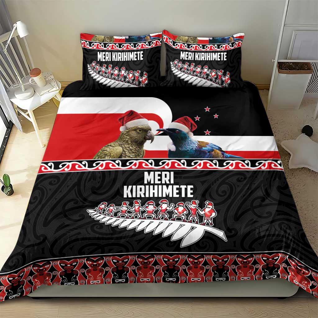 New Zealand Meri Kirihimete Bedding Set Christmas Tui Bird and Kea Bird - Haka Santa with Maori Koru Art Pattern LT03 - Polynesian Pride