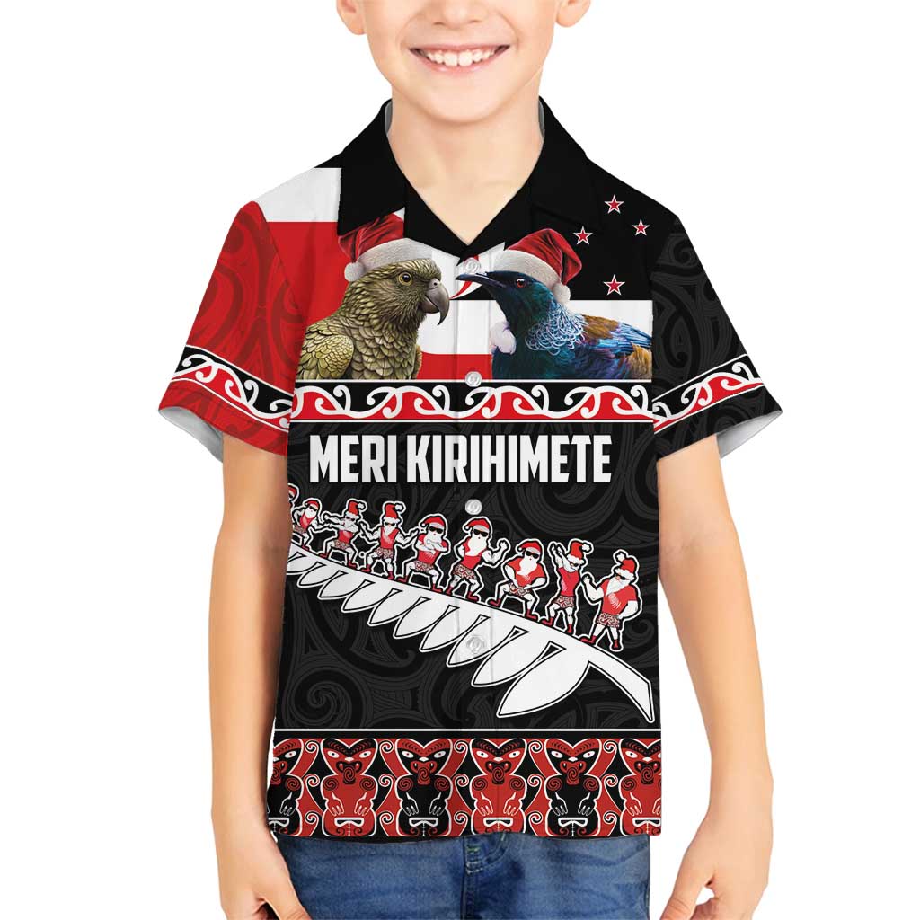 New Zealand Meri Kirihimete Family Matching Off Shoulder Short Dress and Hawaiian Shirt Christmas Tui Bird and Kea Bird - Haka Santa with Maori Koru Art Pattern LT03 Son's Shirt Black - Polynesian Pride