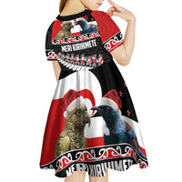 New Zealand Meri Kirihimete Kid Short Sleeve Dress Christmas Tui Bird and Kea Bird - Haka Santa with Maori Koru Art Pattern LT03 - Polynesian Pride