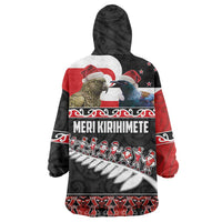 New Zealand Meri Kirihimete Wearable Blanket Hoodie Christmas Tui Bird and Kea Bird - Haka Santa with Maori Koru Art Pattern LT03 - Polynesian Pride