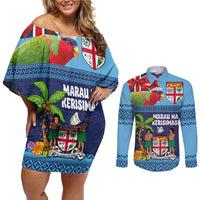 Fiji Marau na Kerisimasi Couples Matching Off Shoulder Short Dress and Long Sleeve Button Shirt Christmas Collared Lory - Fiji Emblems and Xmas Palm Tree Tapa Art Pattern LT03 Blue - Polynesian Pride
