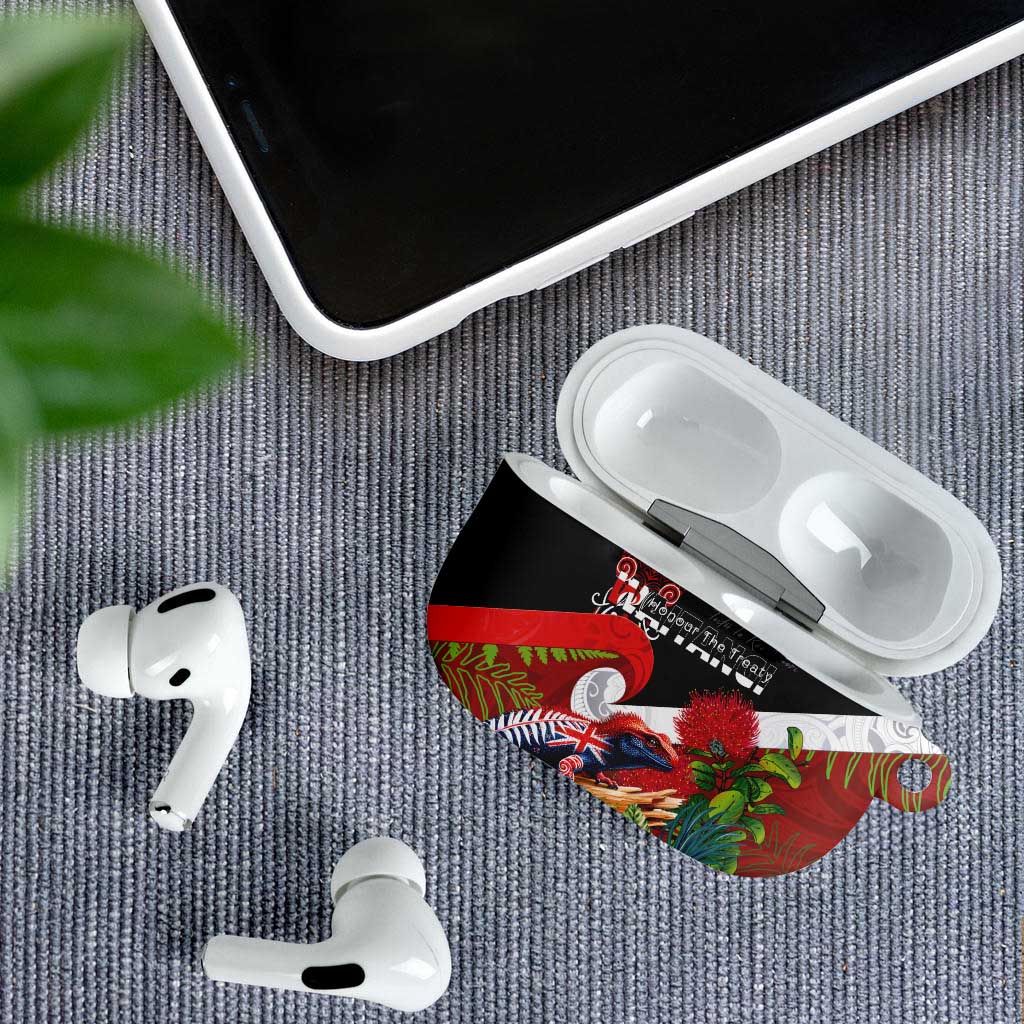 Aotearoa Toitu Te Tiriti AirPods Case Waitangi-Honour The Treaty NZ Tuatara and Plants LT03 - Polynesian Pride