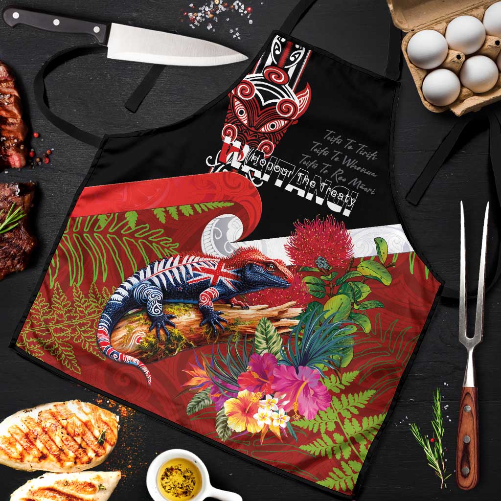 Aotearoa Toitu Te Tiriti Apron Waitangi-Honour The Treaty NZ Tuatara and Plants
