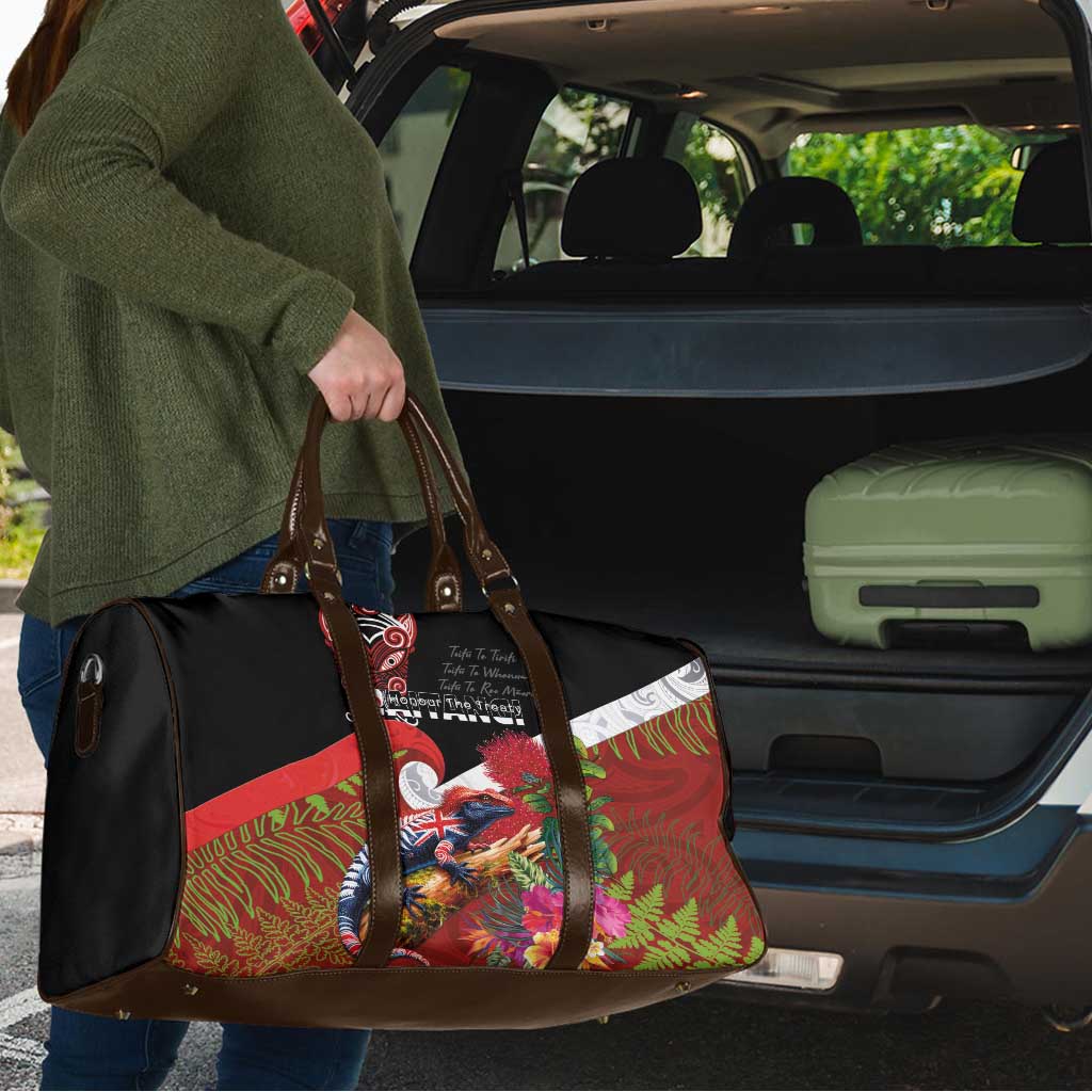 Aotearoa Toitu Te Tiriti Travel Bag Waitangi-Honour The Treaty NZ Tuatara and Plants LT03 - Polynesian Pride