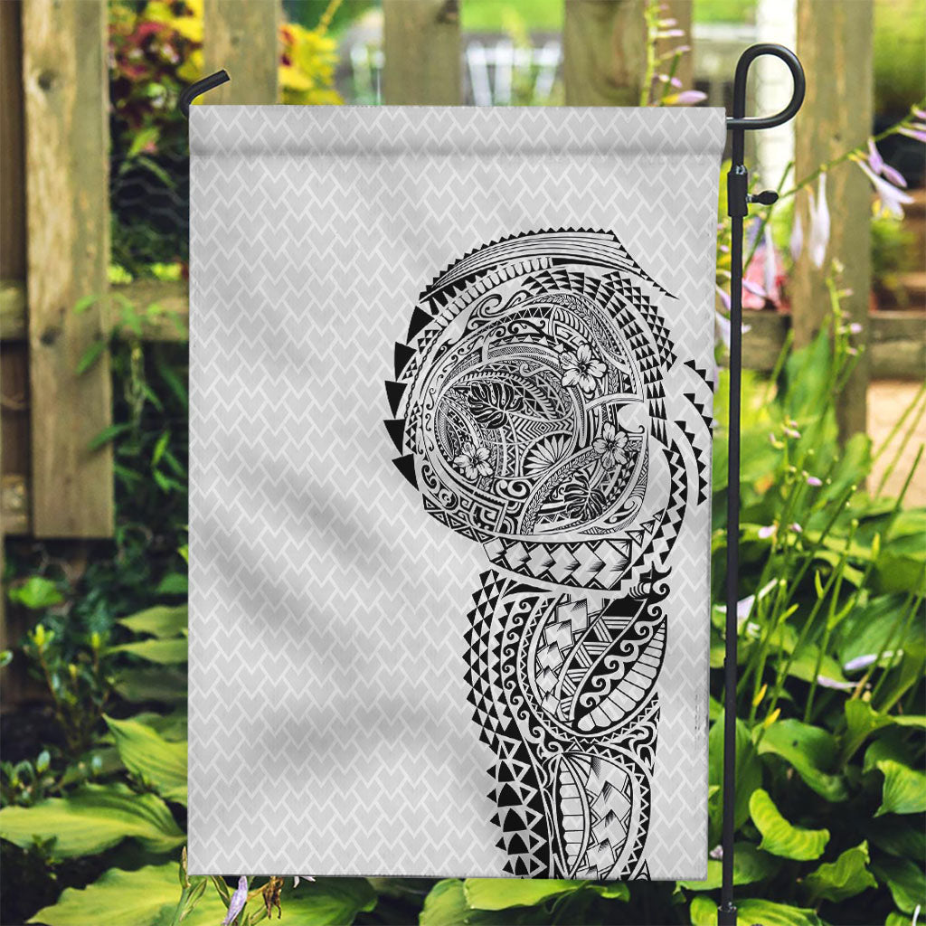 Hawaiian Traditional Tattoos Garden Flag Kakau Tribal Tropical Plant Motif White Color LT03 Garden Flag White - Polynesian Pride
