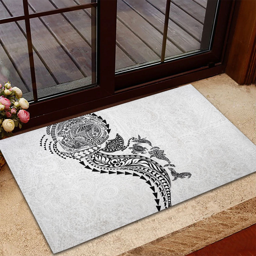 Hawaiian Kakau Tribal Sea Animals Tattoos Rubber Doormat White Color