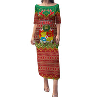Personalised Tonga Christmas Family Matching Puletasi Dress and Hawaiian Shirt Coat of Arms and Map Beautiful Merry Xmas Snowflake LT03 Mom's Dress Red - Polynesian Pride