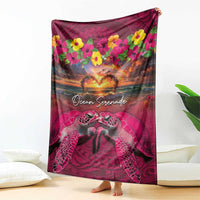 Hawaiian Turtle Love Couple Blanket Ocean Serenade - Honu Honi Ihu with Hibiscus and Romantic Sunset Pink Color LT03 - Polynesian Pride