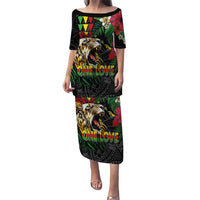 Hawaiian One Love Family Matching Puletasi and Hawaiian Shirt Reggae Lion Tropical Plants and Kakau with Tribal Pattern LT03 Mom's Dress Black - Polynesian Pride