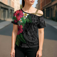 Hawaiian Tropical Plants Cross Shoulder Shirt Kakau Tattoo and Polynesian Pattern Half Black Color