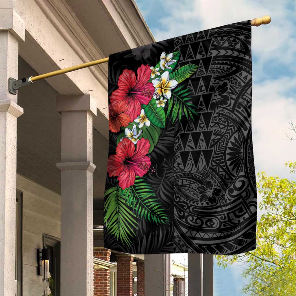 Hawaiian Tropical Plants Garden Flag Kakau Tattoo and Polynesian Pattern Half Black Color