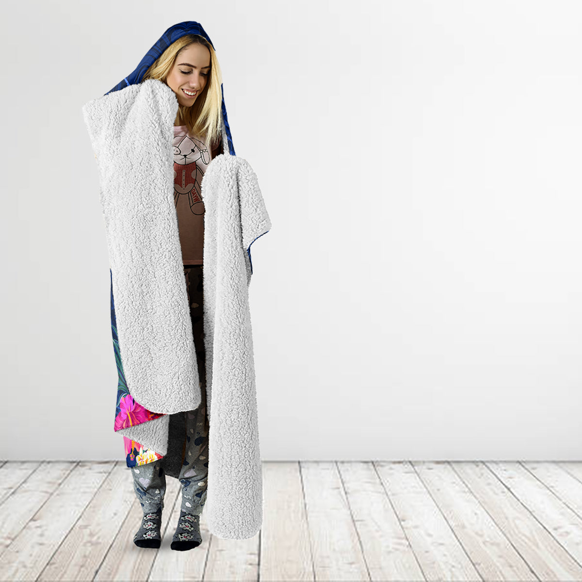 New Zealand Tuatara Hooded Blanket Silver Fern Hibiscus and Tribal Maori Pattern Blue Color LT03 - Polynesian Pride