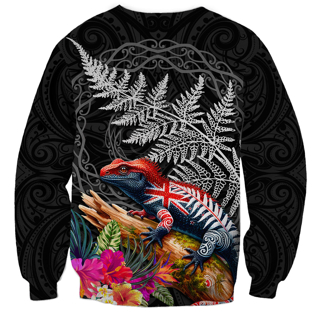 New Zealand Tuatara Sweatshirt Silver Fern Hibiscus and Tribal Maori Pattern Black Color LT03 - Polynesian Pride